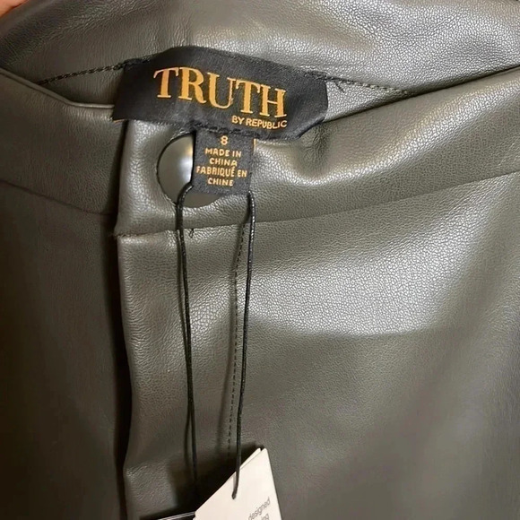TRUTH by Republic NWT Faux Leather Olive Green Pants - Picture 5 of 8